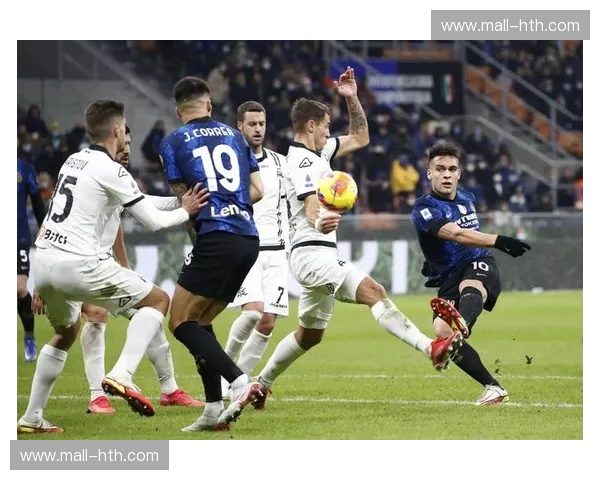 红黑战意再燃，都灵城能否成为米兰新篇章的起点？